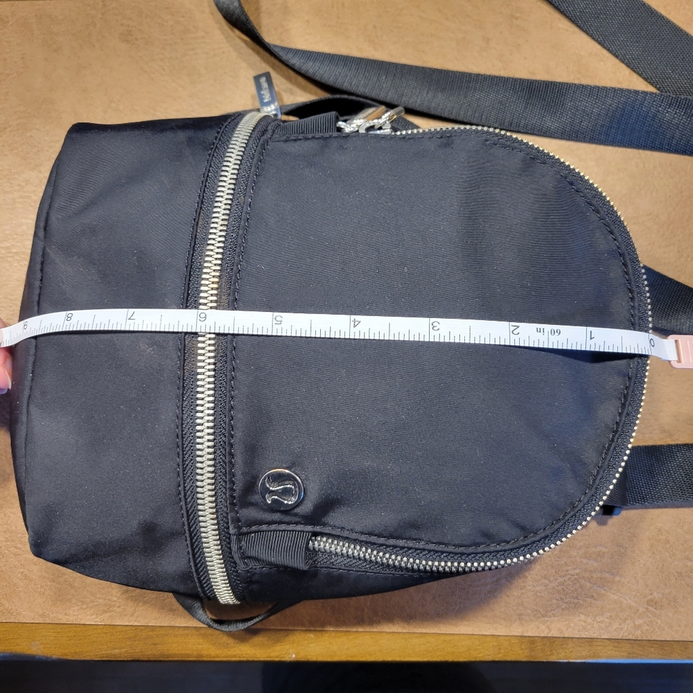 Lululemon Athletica City Adventurer Backpack Micro - Black - Picture 10 of 11